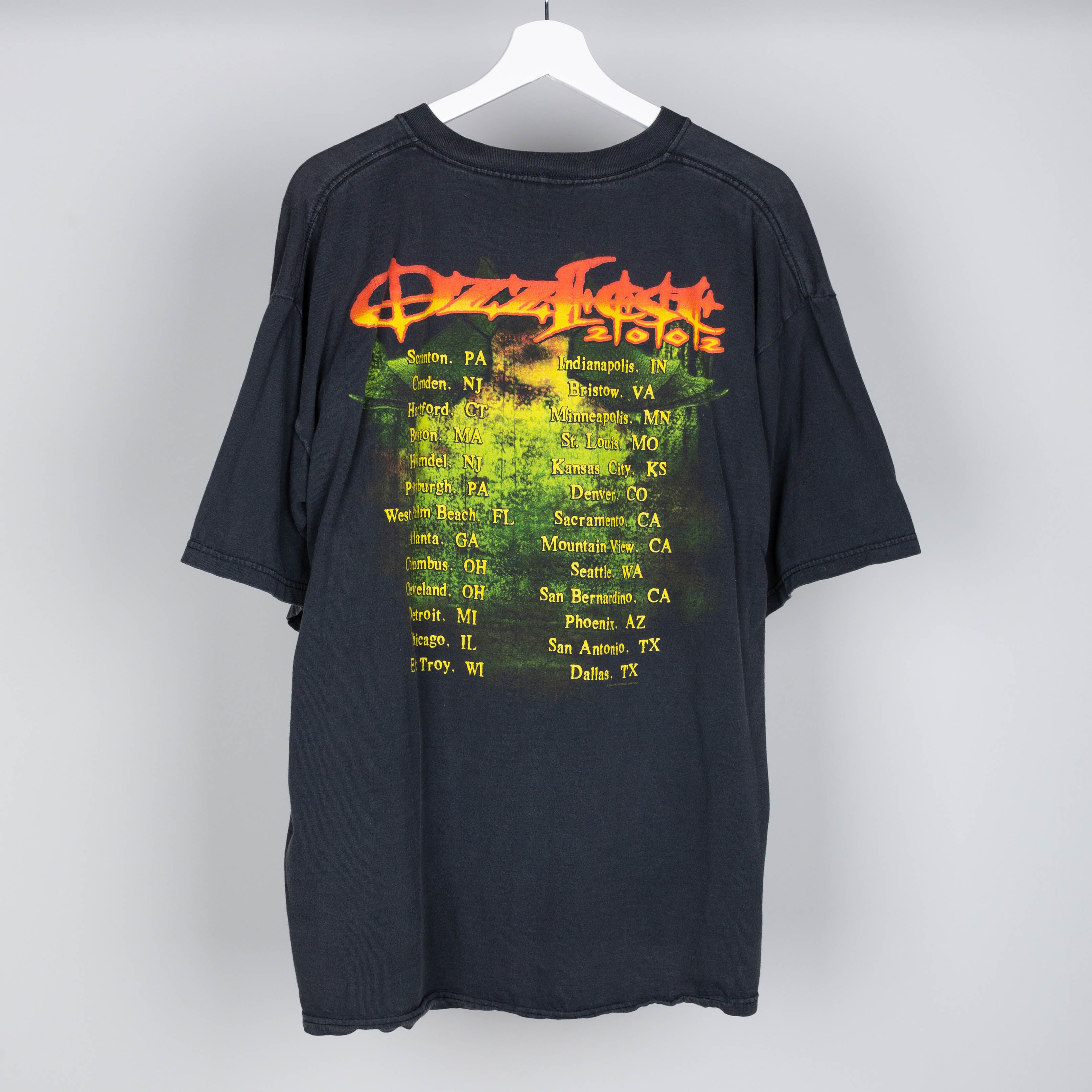 2002 Ozzfest Tour T-Shirt Size XL