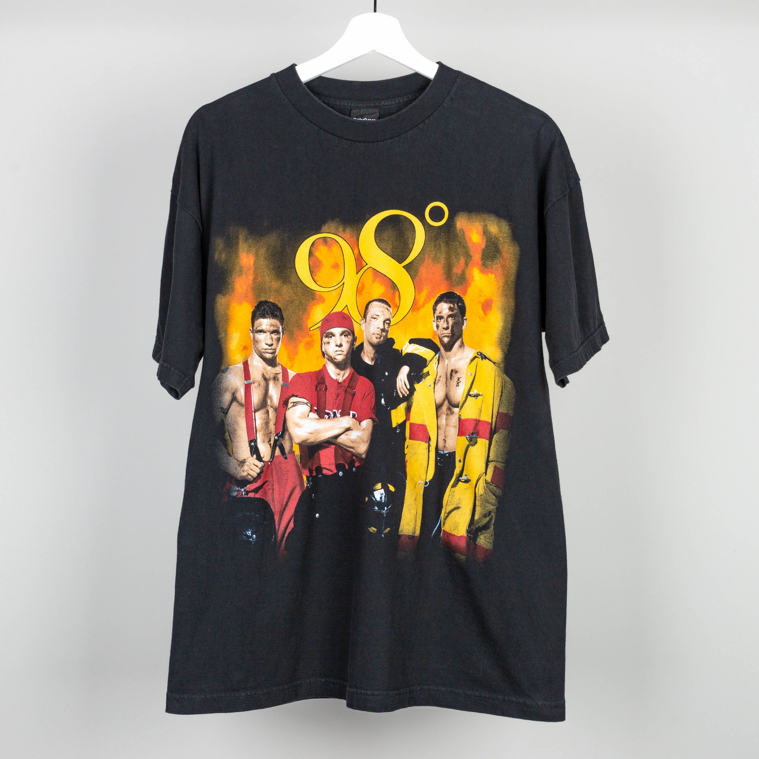 1999 98° Heat It Up Tour T-Shirt Size L